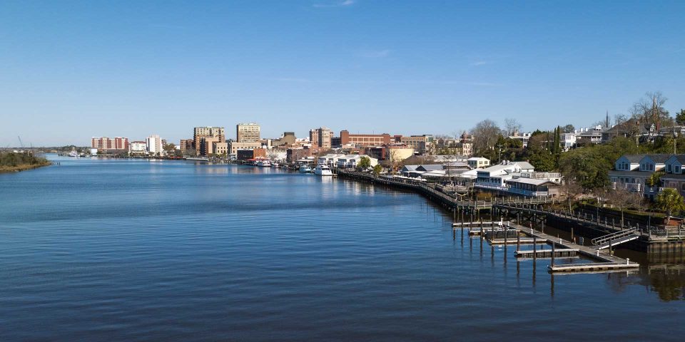 A town on an intercoastal waterway in North Carolina